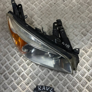 Фара правая Toyota Rav-4 III (2006-2012) 8113042331