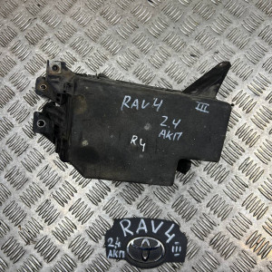 Блок предохранителей двигателя LH Toyota Rav-4 III (2006-2012) 2.4 АКПП 8274142010