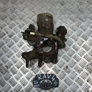 Цапфа задня права Toyota Rav-4 III (2006-2012) 4230442020