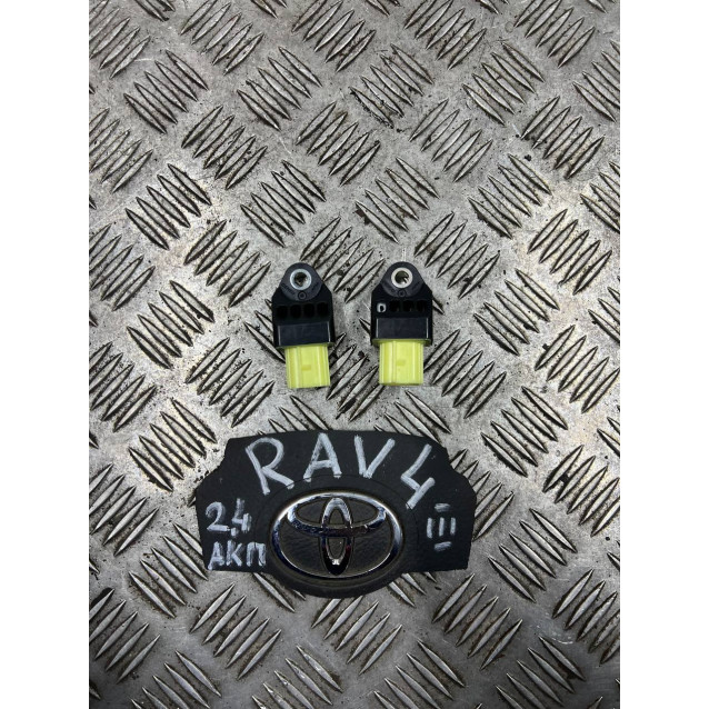 Датчик удара задний боковой Toyota Rav-4 III (2006-2012) 8983133020