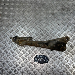 Рычаг задний продольный левый Toyota Rav-4 III (2006-2012) 4878042010