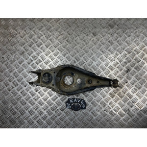 Рычаг задний поперечный правый под пружину Toyota Rav-4 III (2006-2012) 4873042050