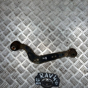 Рычаг задний поперечный левый верхний Toyota Rav-4 III (2006-2012) 4879042020