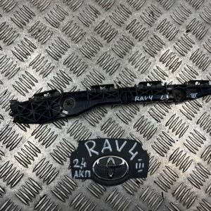 Кронштейн направляющая заднего бампера Toyota Rav-4 III (06-12) 5215642040 5215642041 *левый