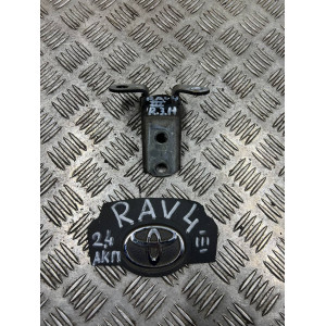 Петля двери задней правой низ Toyota Rav-4 III (2006-2012) 6877052031