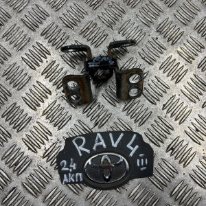 Петля крышки багажника Toyota Rav-4 III (2006-2012) 6880142051