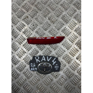 Катафот отражатель правый Toyota Rav-4 III (2006-2012) 8191013020