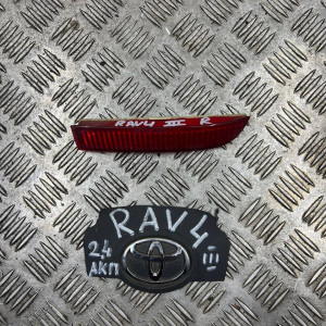 Катафот отражатель правый Toyota Rav-4 III (2006-2012) 8191013020