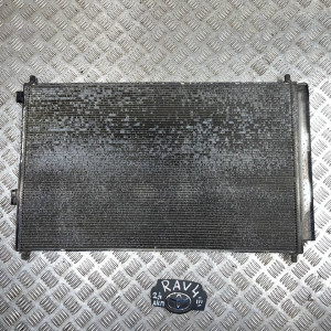 Радиатор кондиционера Toyota Rav-4 III (2006-2012) 8846042100 