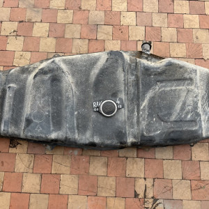 Бак топливный Toyota Rav-4 III (2006-2012) 7700142180 7700142190