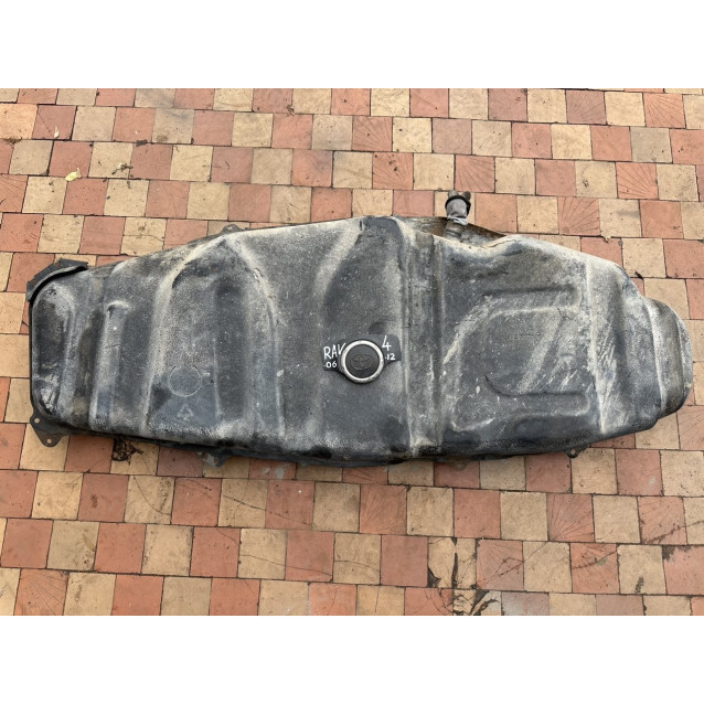 Бак топливный Toyota Rav-4 III (2006-2012) 7700142180 7700142190