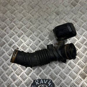 Патрубок повітряного фільтра Toyota Rav-4 III (2006-2012) 2.4 АКПП 1788028240