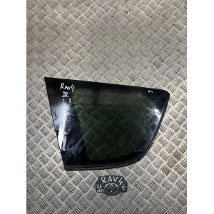 Стекло в кузов заднее левое Toyota Rav-4 III (2006-2012) 6272042290