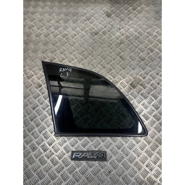 Стекло в кузов заднее левое Toyota Rav-4 (2000-2006) 6272042240 6272042260
