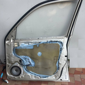 Дверь передняя правая Toyota Rav-4 (2000-2006) 6700142080 