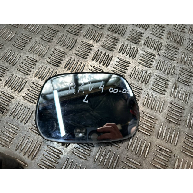 Зеркало стекло левое Toyota Rav-4 (2000-2006) 8796142550 *без подогрева 