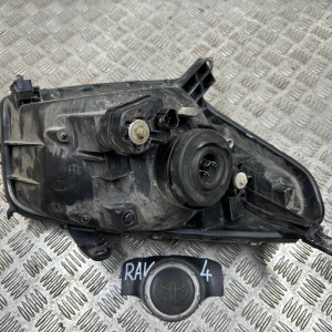 Фара левая Toyota Rav-4 (2000-2006) 8110642270 8117042180 8117042160