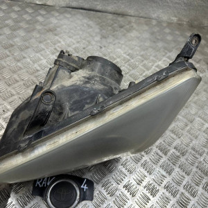 Фара левая Toyota Rav-4 (2000-2006) 8110642270 8117042180 8117042160