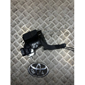 Замок двери передний правый Toyota Rav-4 (2000-2006) 6931042330