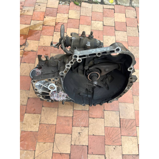 Коробка передач Toyota Rav-4 (2000-2006) 2,0 МКПП 3030042101
