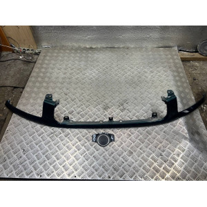 Планка під рещітку радіатора Toyota Rav-4 (00-06) 5393142020