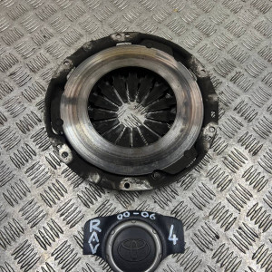 Корзина сцепления диск сцепления Toyota Rav-4 (2000-2006) 2,0 МКПП 3121042010