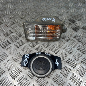 Фонарь поворотник Toyota Rav-4 (2000-2006) 8152142060 *левый