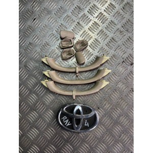 Ручка потолочная Toyota Rav-4 (2000-2006) 7461142010B0