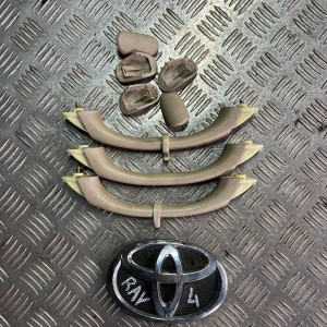 Ручка потолочная Toyota Rav-4 (2000-2006) 7461142010B0