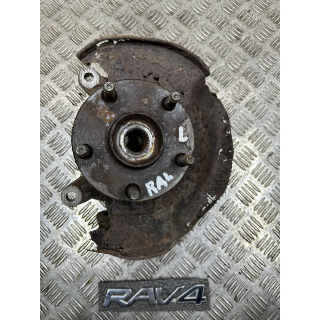 Кулак поворотный левый(цапфа) Toyota Rav-4 (2000-2006) 4321242060