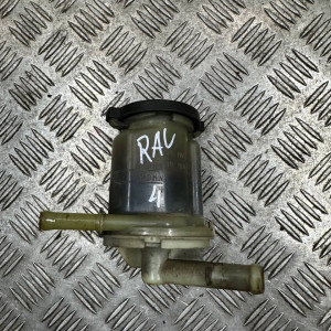 Бачок ГУР Toyota Rav-4 (2000-2006) 2,0/DIZ 4436042030