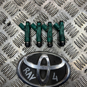 Форсунка топливная Toyota Rav-4 (2000-2006) 2.0-2,4  2325028080