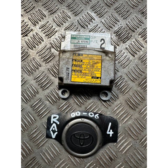 Блок управления AIRBAG Toyota Rav-4 (2000-2006) 8917042090