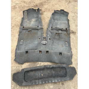 Ковер салона обшивка Toyota Rav-4 (2000-2006) 5851042690B0