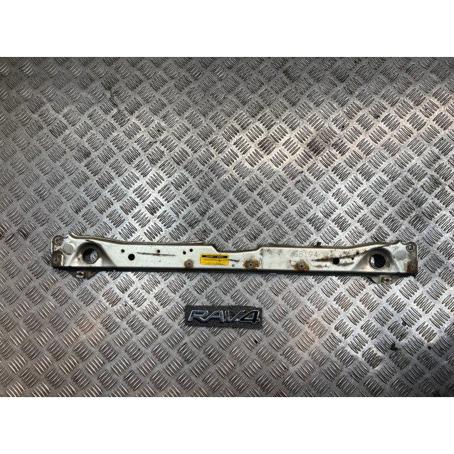 Панель передняя верхняя Toyota Rav-4 (2000-2006) 5321642030 5710442040 5710442050