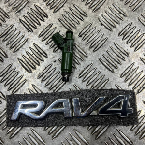 Форсунка топливная Toyota Rav-4 (2000-2006) 1.8 2325022040 35623B1040