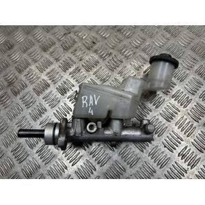 Цилиндр тормозной главный Toyota Rav-4 1.8 (00-06) 4720142231
