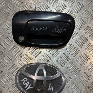 Ручка крышки багажника Toyota Rav-4 (2000-2006) 6909042050