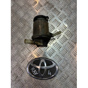 Бачок ГУР Toyota Rav-4 (2000-2006) 2,0/DIZ 4436042030