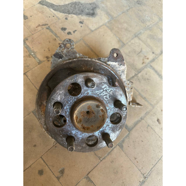Ступица задняя Toyota Rav-4 (2000-2006) 4245042020