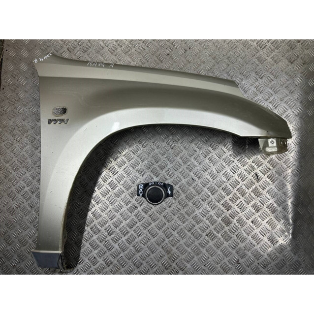 Крыло переднее правое Toyota Rav-4 (00-06) 5381142160 5381142150