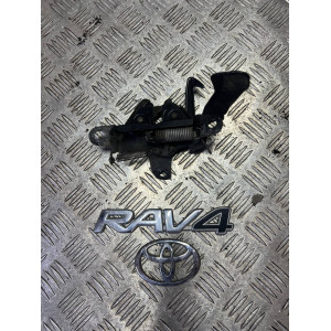 Замок капота Toyota Rav-4 (2000-2006) 5351042060