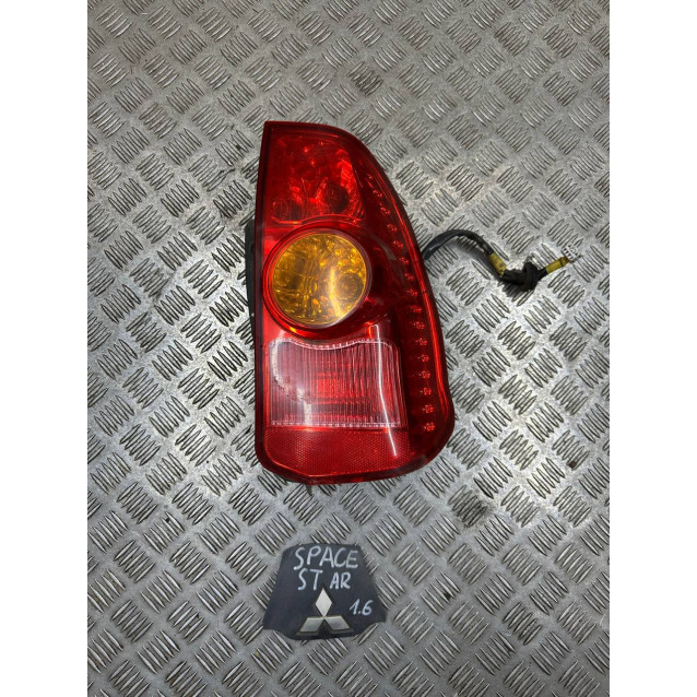 Фонарь правый Mitsubishi Space Star (98-05) MR990990 