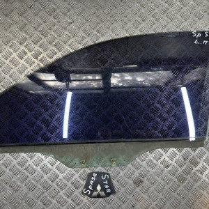 Стекло двери переднее левое Mitsubishi Space Star (1998-2005) MR135729 