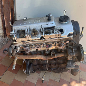 Двигатель без навесного оборудования Mitsubishi Space Star Lancer 9 1,6 MD378071 4G18