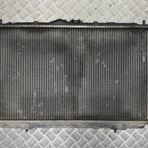 Радиатор охлаждения  Mitsubishi Space Star (1998-2005) 1,6 MR299522 мкп