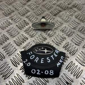 Повторитель поворота Subaru Forester SG (2002-2008) 84401KJ001