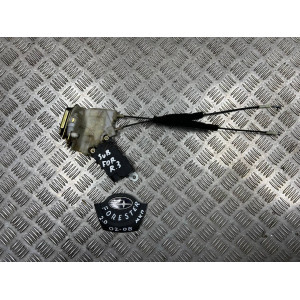 Замок двери задний правый Subaru Forester SG (2002-2008) 61035SA001 61035SA000