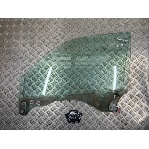Стекло двери переднее левое Subaru Forester SG (2002-2008) 61011SA010