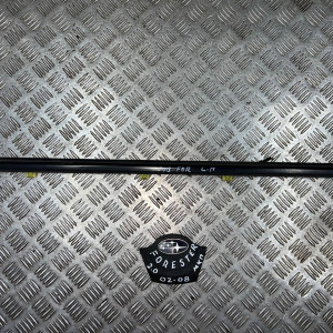 Молдинг стекла двери передний левый Subaru Forester SG (2002-2008) 61280SA010 61280SA011